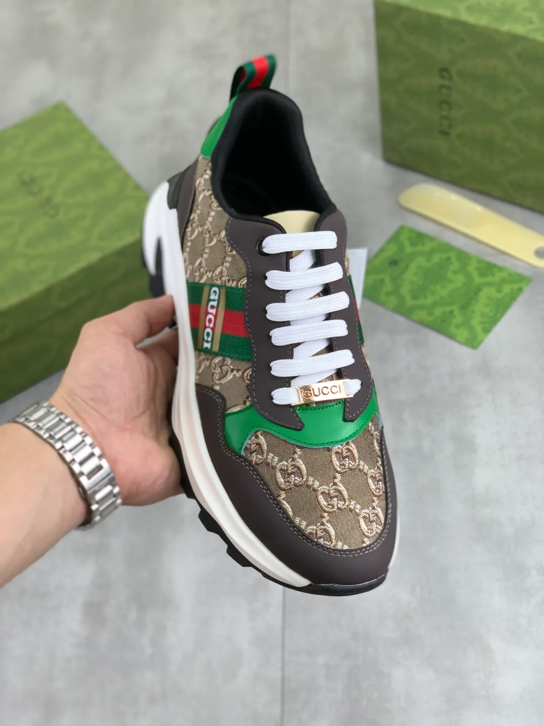 Men's shoes 💰P440💰[New model]🆘 The latest model from Gucci GUCCI official website🎁Classic casual and fashionable men's shoes👟Best model💥The version is simple and elegant, exclusive for trendy men. Unique official website latest brand elements👑Gucci original decoration, fashionable and generous, original soft calfskin fabric➕Comfortable soft first-layer pigskin lining ✅The official website specifies the wear-resistant casual outsole, the classic model is taken in kind🎬Color: 4️⃣colors available😍Number: 38-44